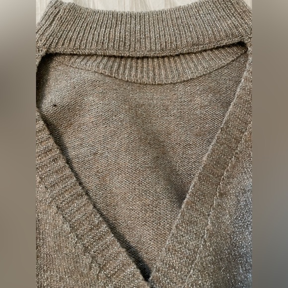 🚨2/$10‼️Brand new fashionable sweater! - Picture 3 of 4